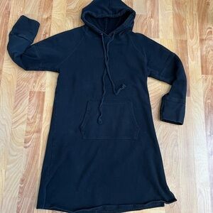 Caslon (Nordstrom) hooded cotton sweatshirt tunic with thumb holes. Sz Small